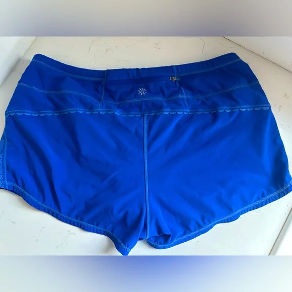 Blue Athleta home run shorts Large‎ - Picture 2 of 8